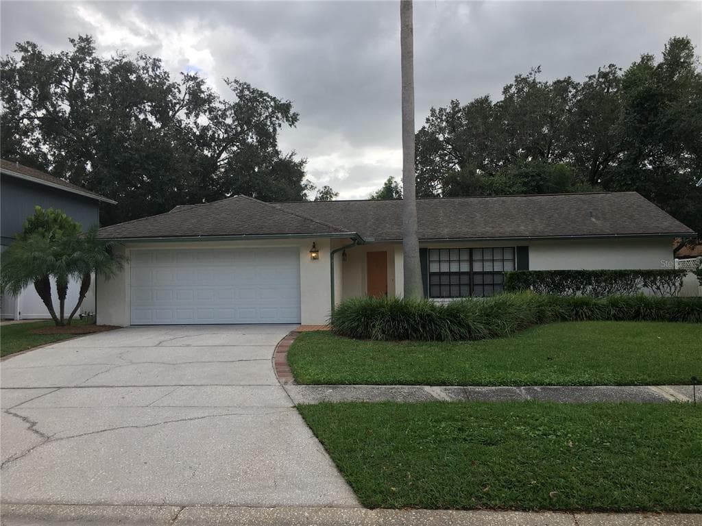 4414 SUMMER OAK DRIVE TAMPA, FL 33618