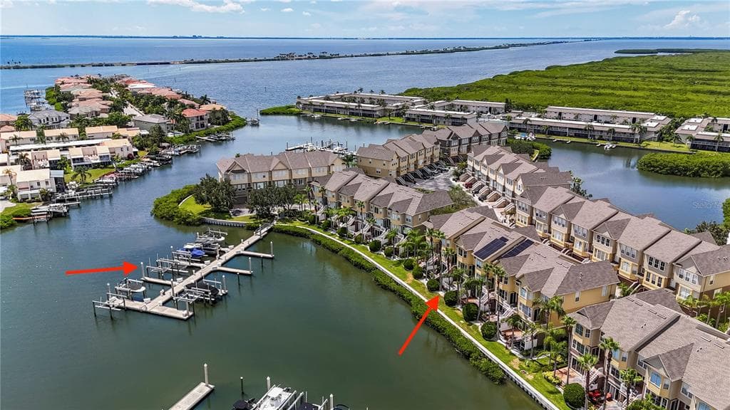 4321 SPINNAKER COVE LANE TAMPA, FL 33615
