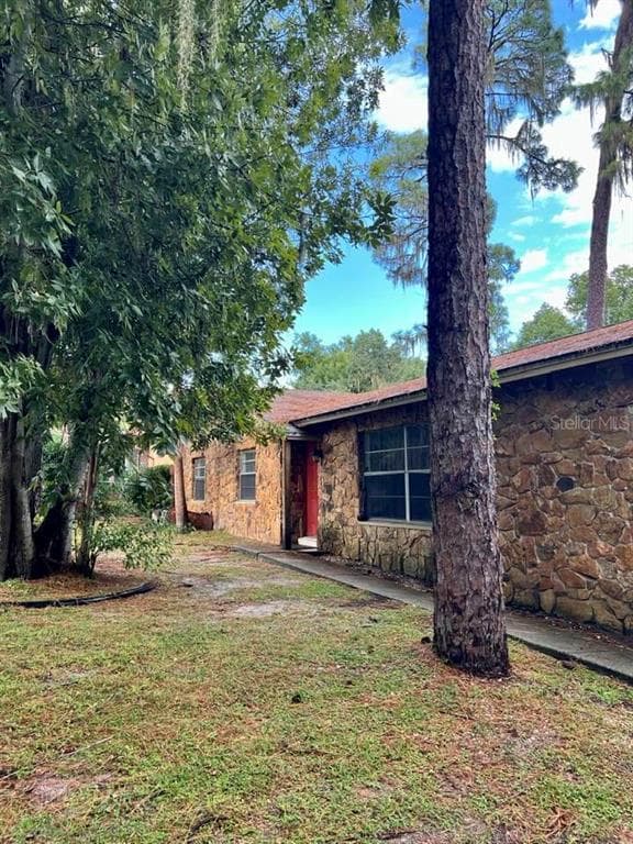 4602 RIVER HILLS DRIVE TAMPA, FL 33617