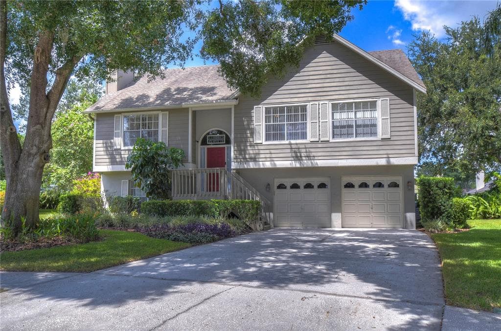 1906 RIVER MEADOW COURT VALRICO, FL 33596