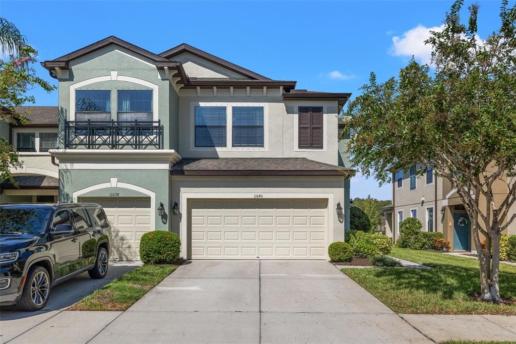 11640 CROWNED SPARROW LANE TAMPA, FL 33626
