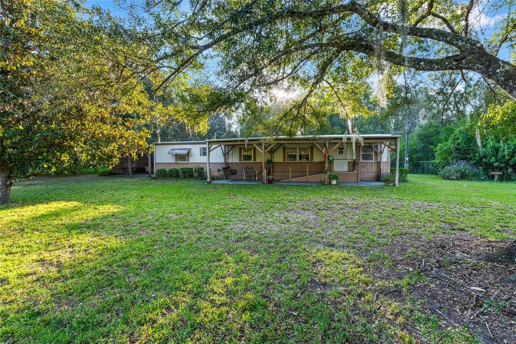 7426 SAINT MATTHEWS ROAD LAND O LAKES, FL 34638