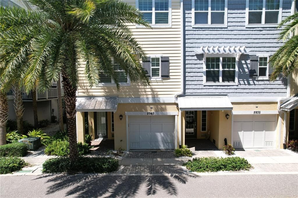5941 ANCHORAGE WAY S ST PETERSBURG, FL 33712