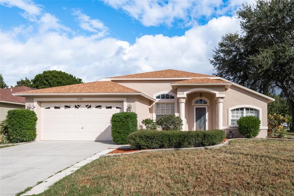 1428 WATERMILL CIRCLE TARPON SPRINGS, FL 34689