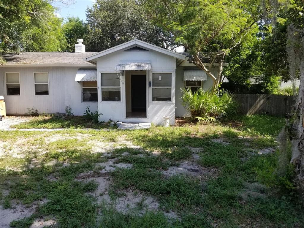 426 LEXINGTON STREET DUNEDIN, FL 34698