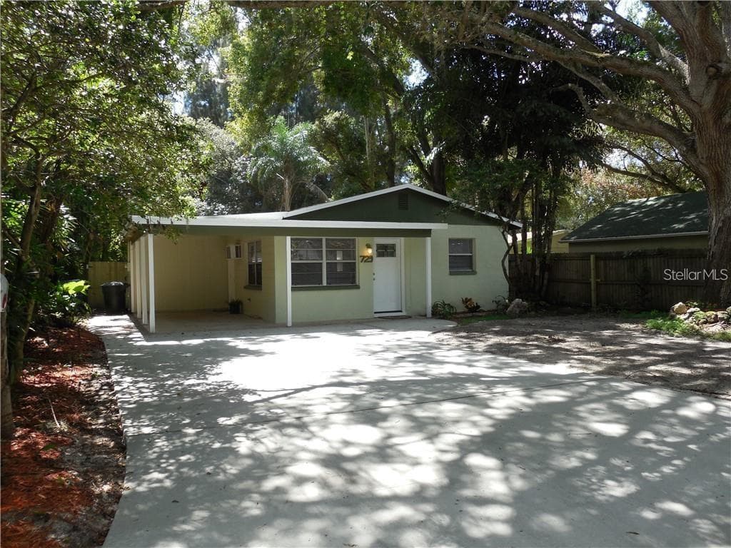 729 NEW YORK STREET CLEARWATER, FL 33756