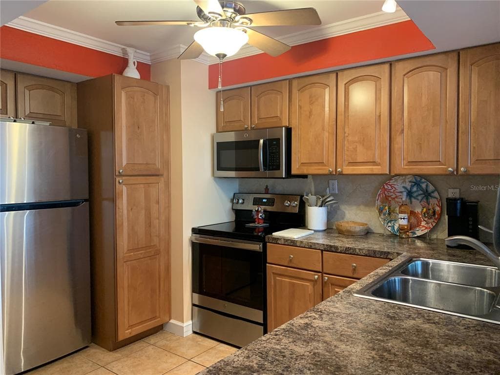 6219 PALMA DEL MAR BOULEVARD S UNIT 307 ST PETERSBURG, FL 33715