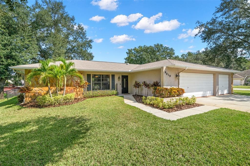 9639 ALVERNON DRIVE NEW PORT RICHEY, FL 34655