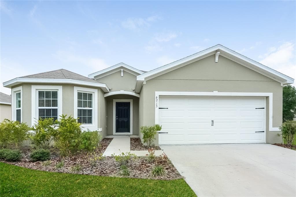 6215 MERRIFIELD DRIVE ZEPHYRHILLS, FL 33541