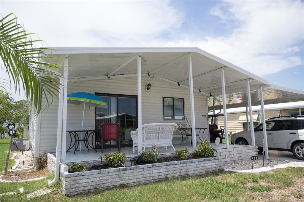 811 VILLA DEL SOL DRIVE NORTH PORT, FL 34287