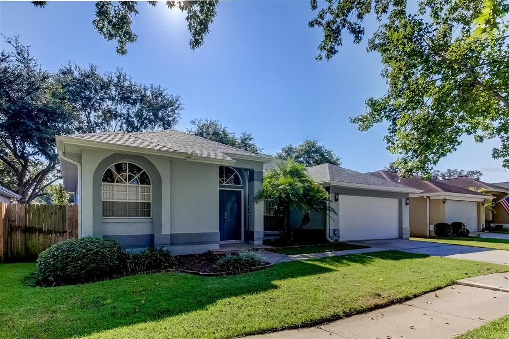 16611 MEADOW GROVE STREET TAMPA, FL 33624