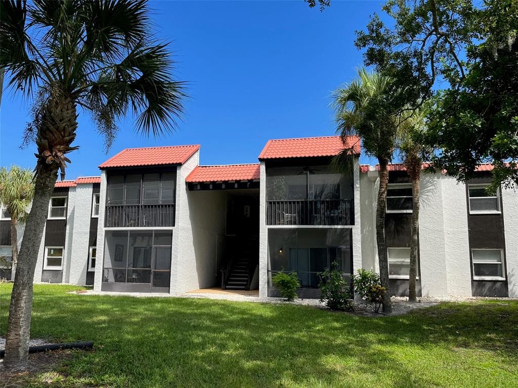 3215 BENEVA ROAD UNIT 204 SARASOTA, FL 34232