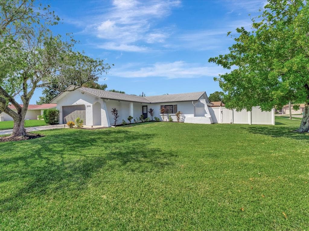 2302 15TH STREET W PALMETTO, FL 34221