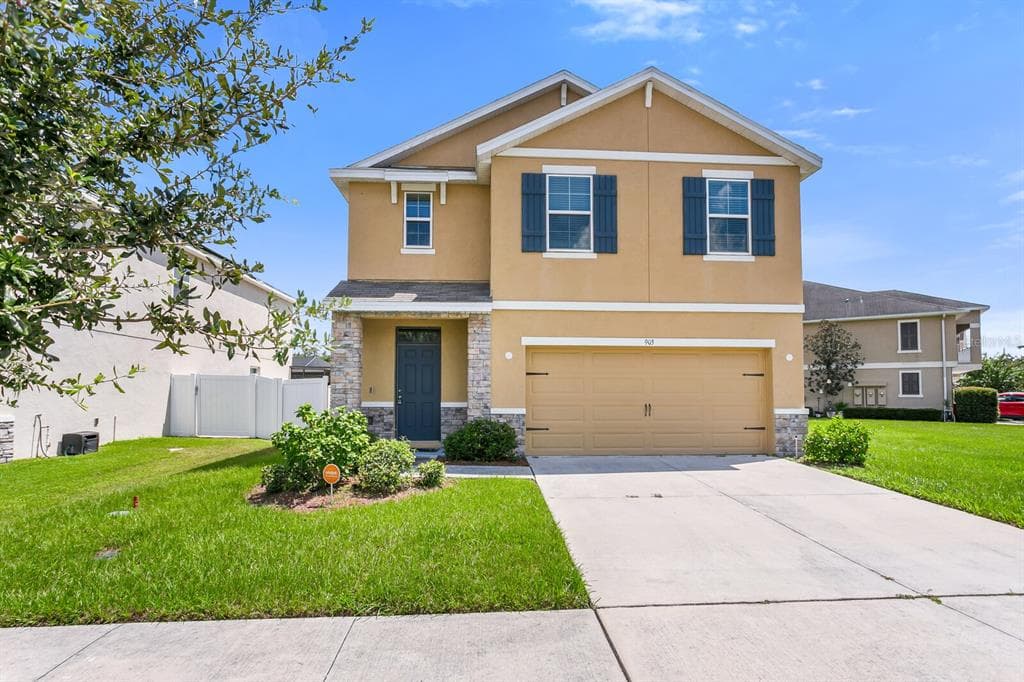 903 ASHENTREE DRIVE PLANT CITY, FL 33563