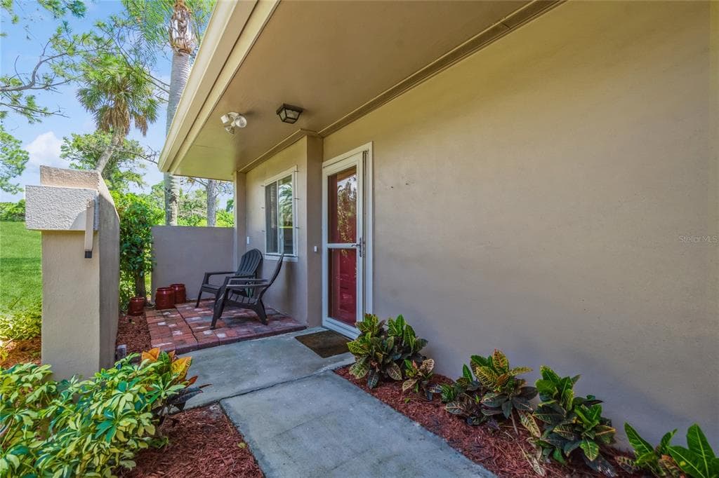 2460 LAURELWOOD DRIVE UNIT A CLEARWATER, FL 33763