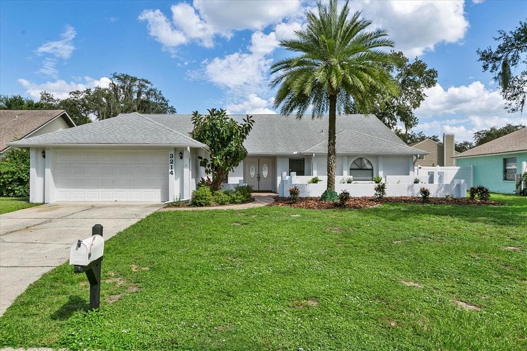 3214 PINE CLUB DRIVE