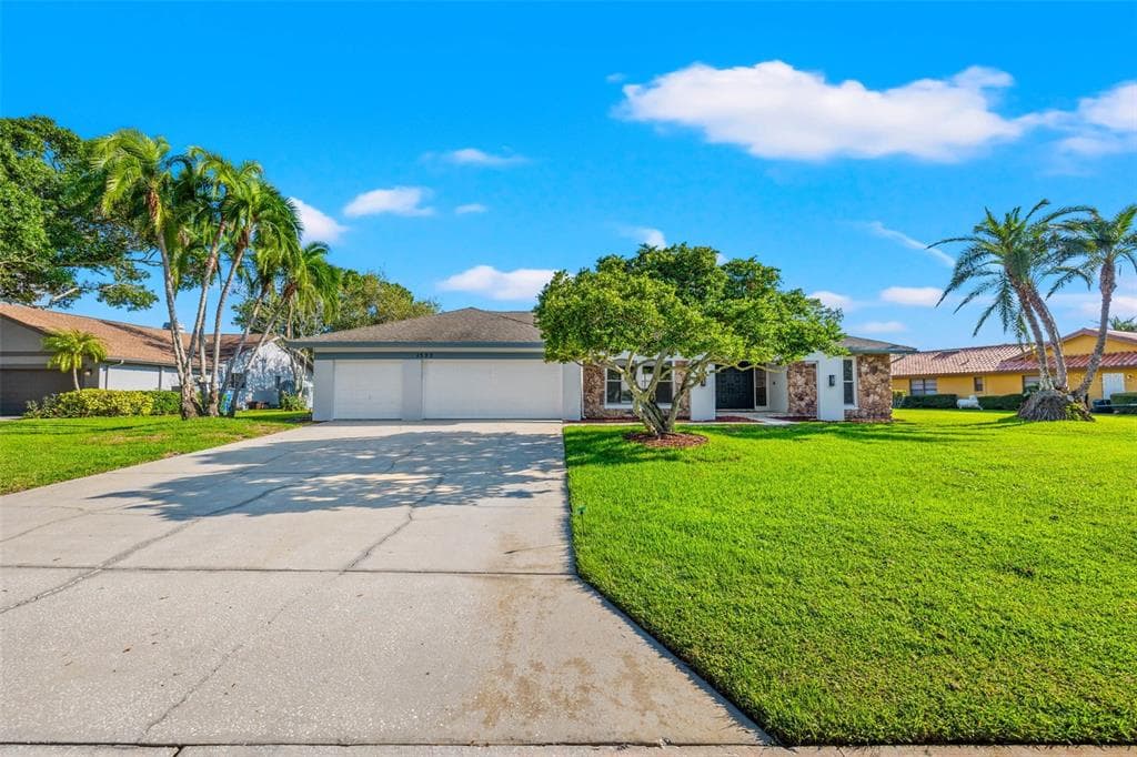 1522 75TH CIRCLE NE ST PETERSBURG, FL 33702
