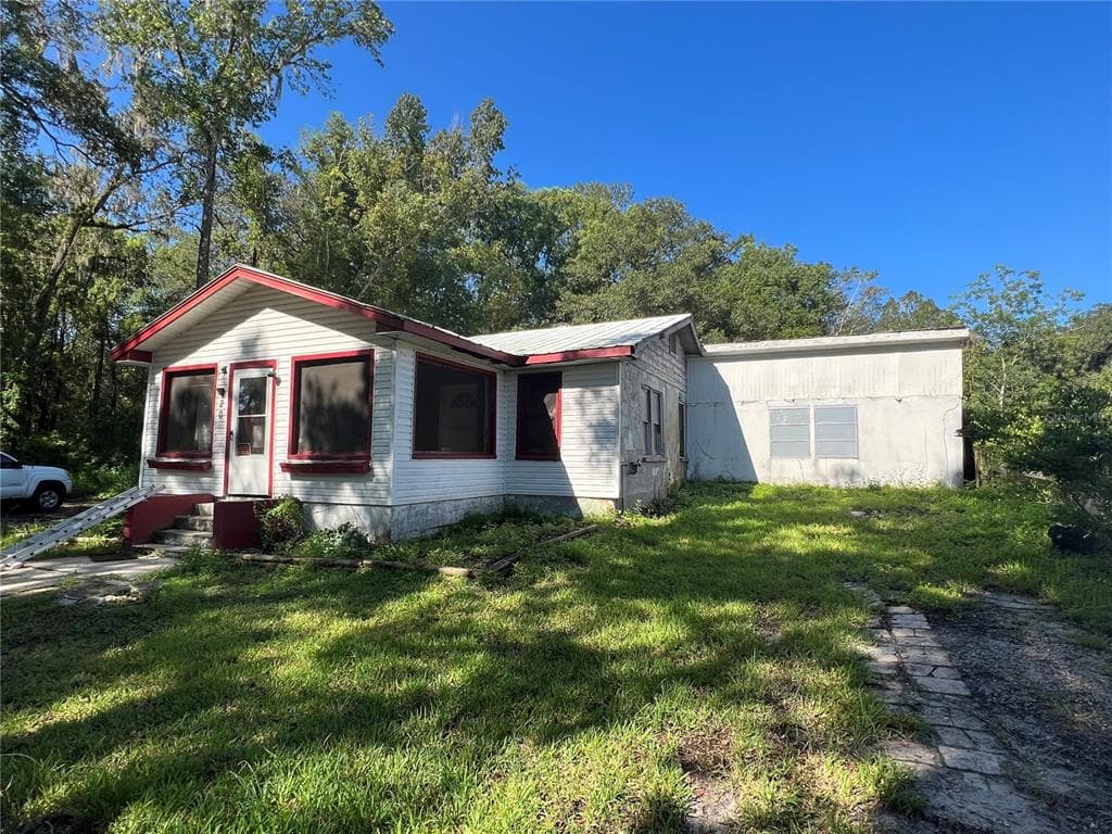 820 S MAIN STREET BROOKSVILLE, FL 34601