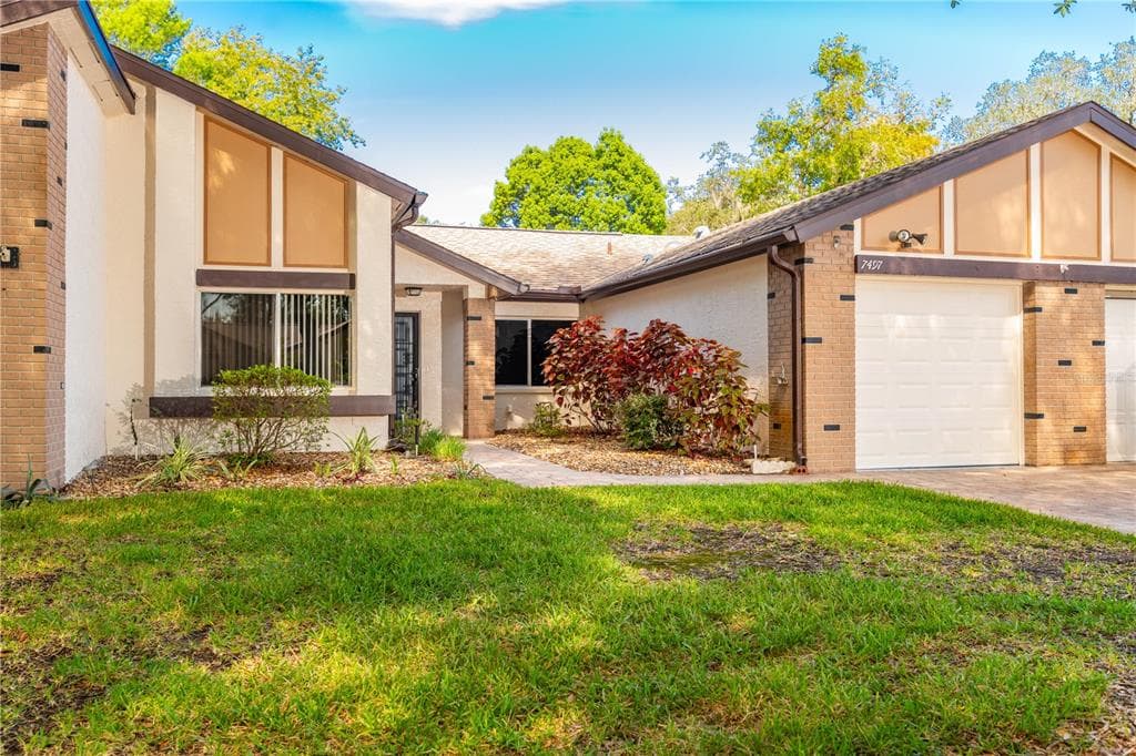 7497 HEATHER WALK DRIVE WEEKI WACHEE, FL 34613
