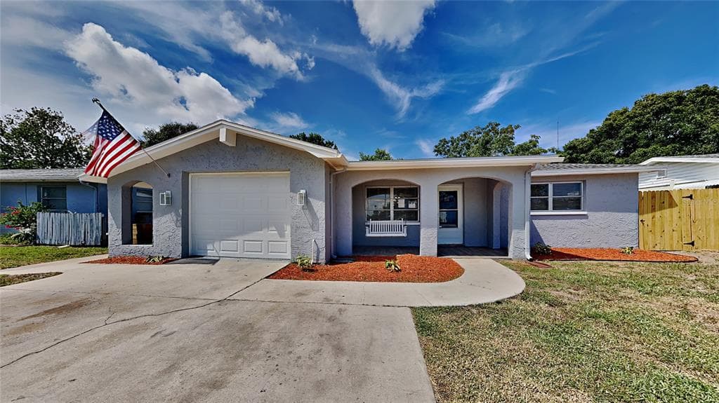 1133 YALE DRIVE HOLIDAY, FL 34691