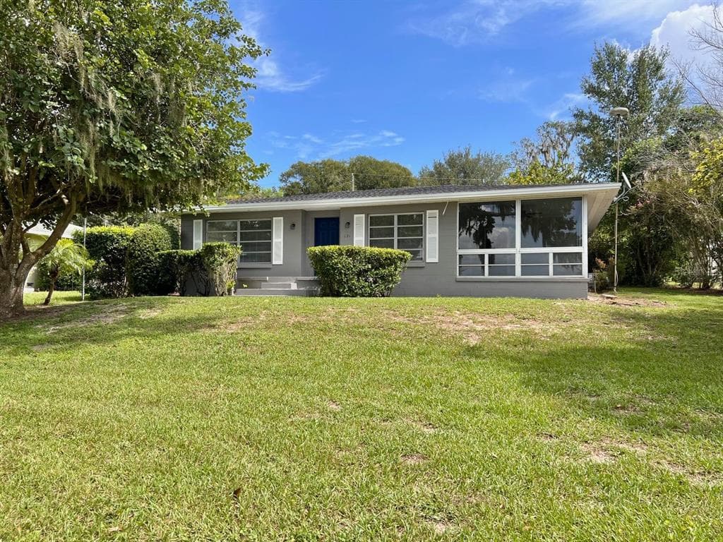 121 N 6TH STREET LAKE HAMILTON, FL 33851