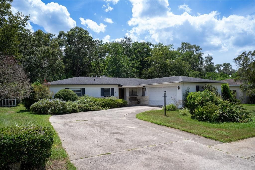 519 S LARRY CIRCLE BRANDON, FL 33511