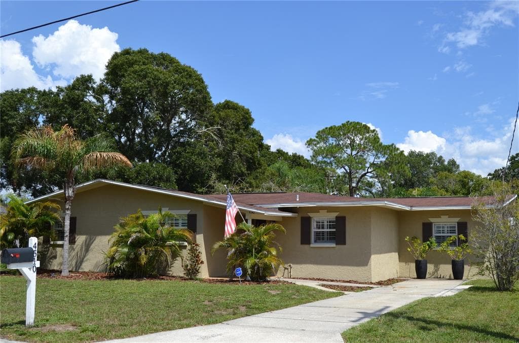 4510 S LOIS AVENUE TAMPA, FL 33611