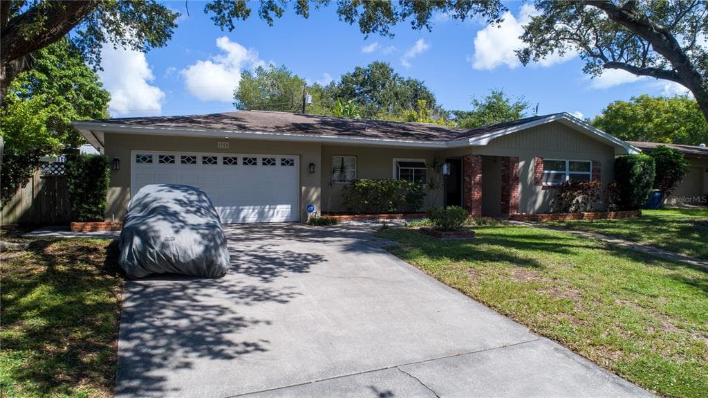 1950 REBECCA DRIVE CLEARWATER, FL 33764