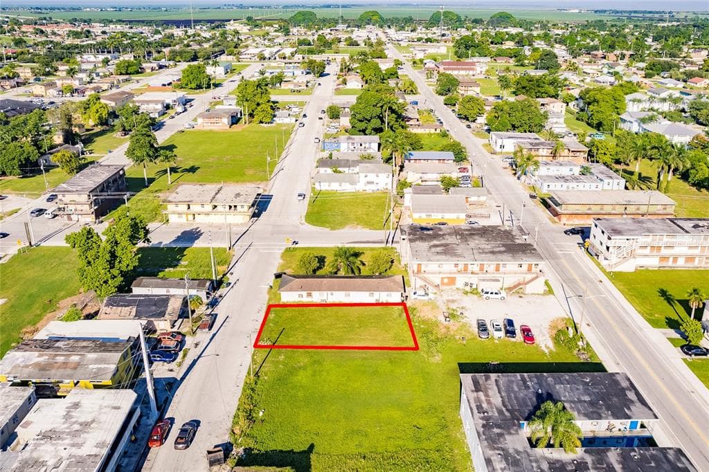 SW AVENUE B BELLE GLADE, FL 33430