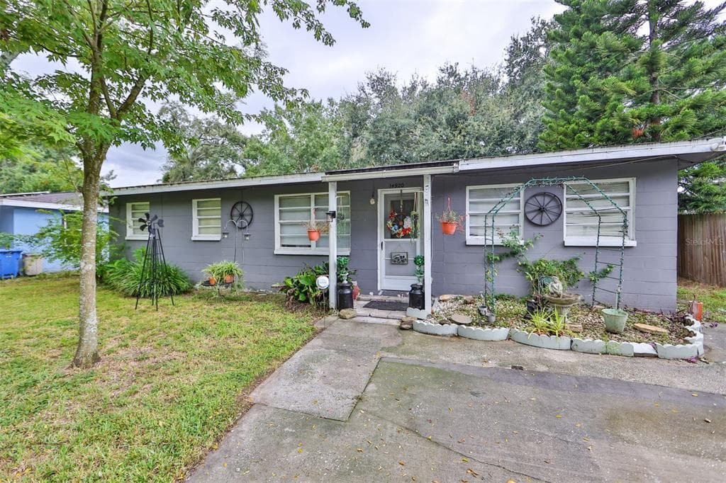 14920 LAURIE LANE TAMPA, FL 33613