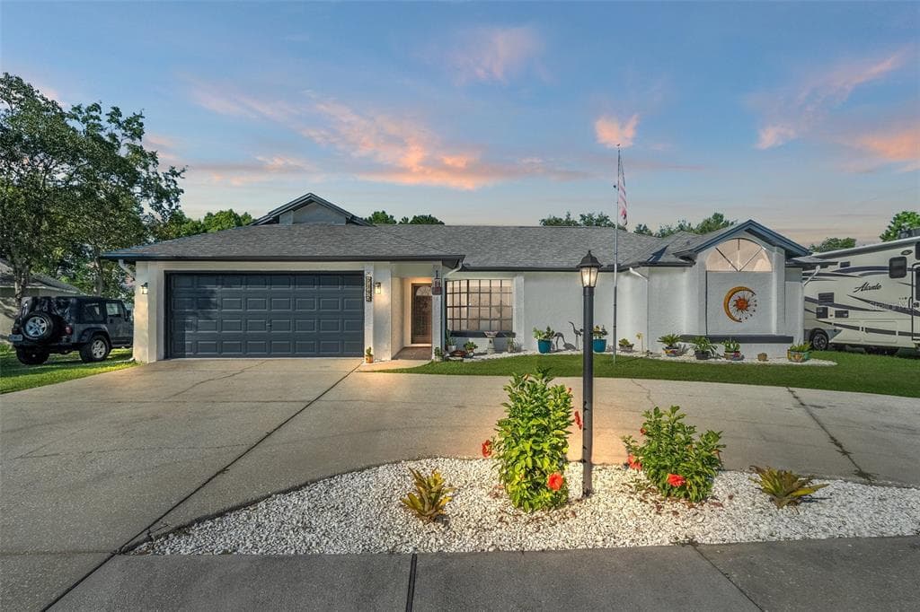 9143 BAY DRIVE SPRING HILL, FL 34606