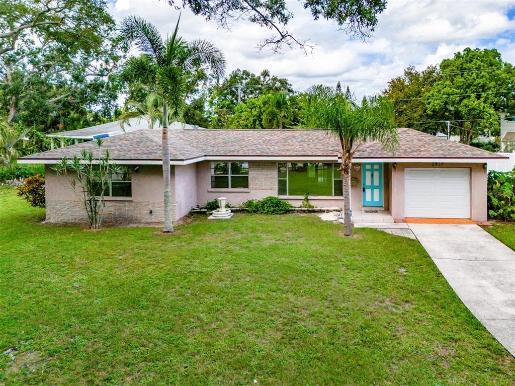 1917 2ND AVENUE E BRADENTON, FL 34208