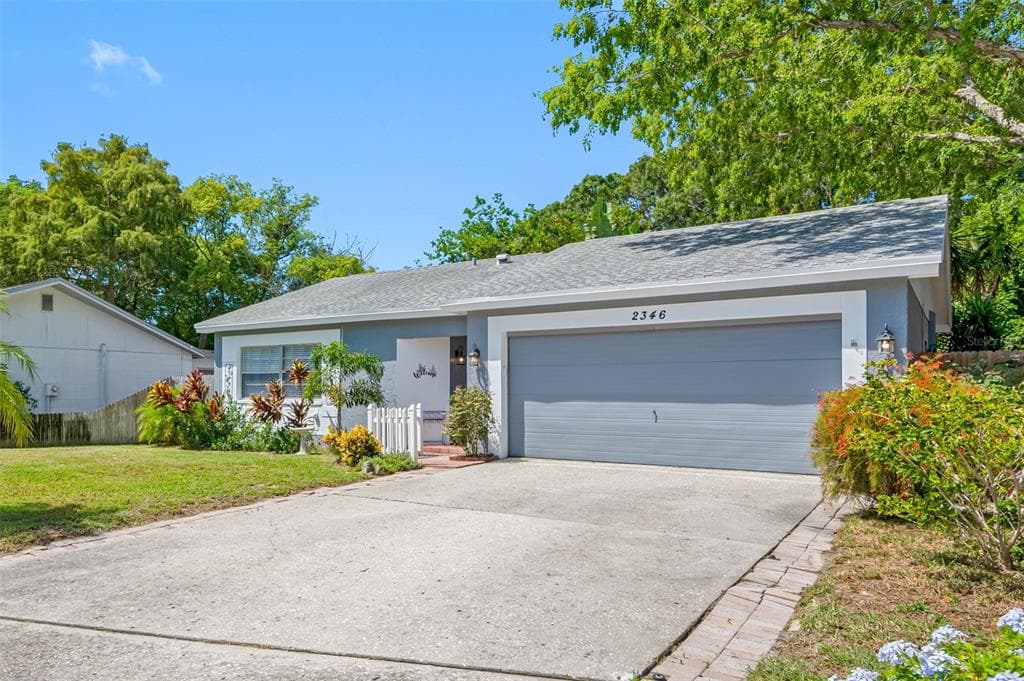 2346 ORANGESIDE ROAD PALM HARBOR, FL 34683