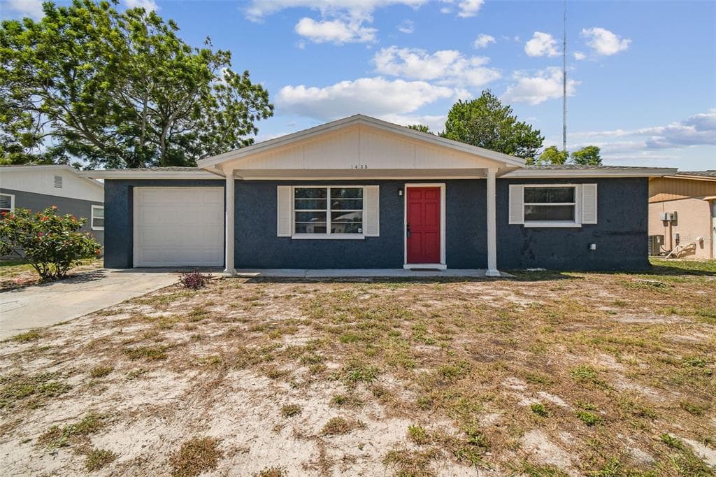 1435 WHITEHALL LANE HOLIDAY, FL 34691