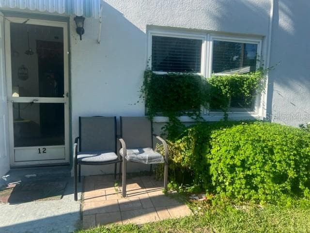 5217 81ST STREET N UNIT 12 ST PETERSBURG, FL 33709