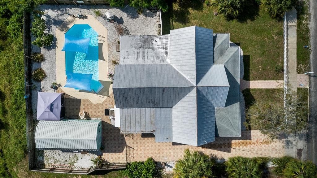 320 N GROSSE AVENUE TARPON SPRINGS, FL 34689