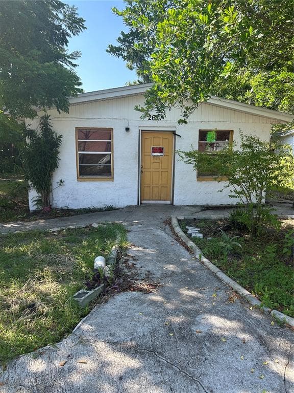 2611 E IDA STREET TAMPA, FL 33610
