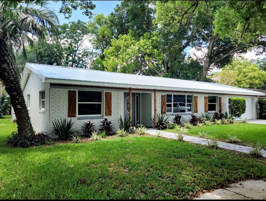 3100 LAKE ARNOLD PLACE ORLANDO, FL 32806