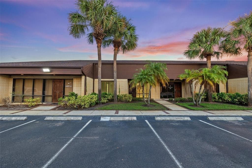 611 DRUID ROAD E UNIT 403 CLEARWATER, FL 33756