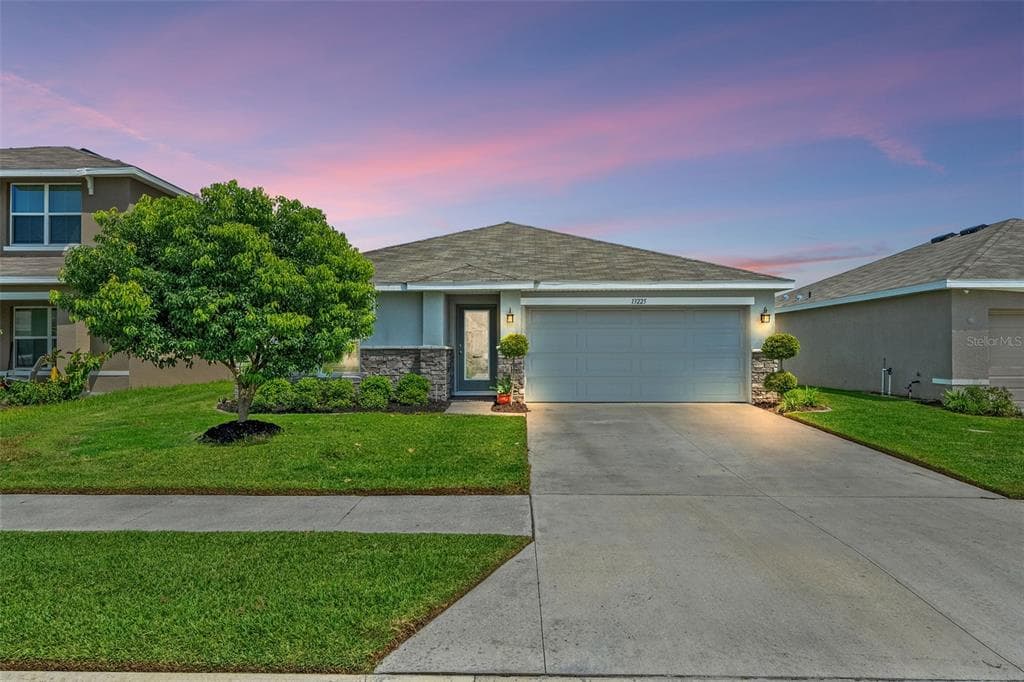 13225 GOLDEN LIME AVENUE SPRING HILL, FL 34609
