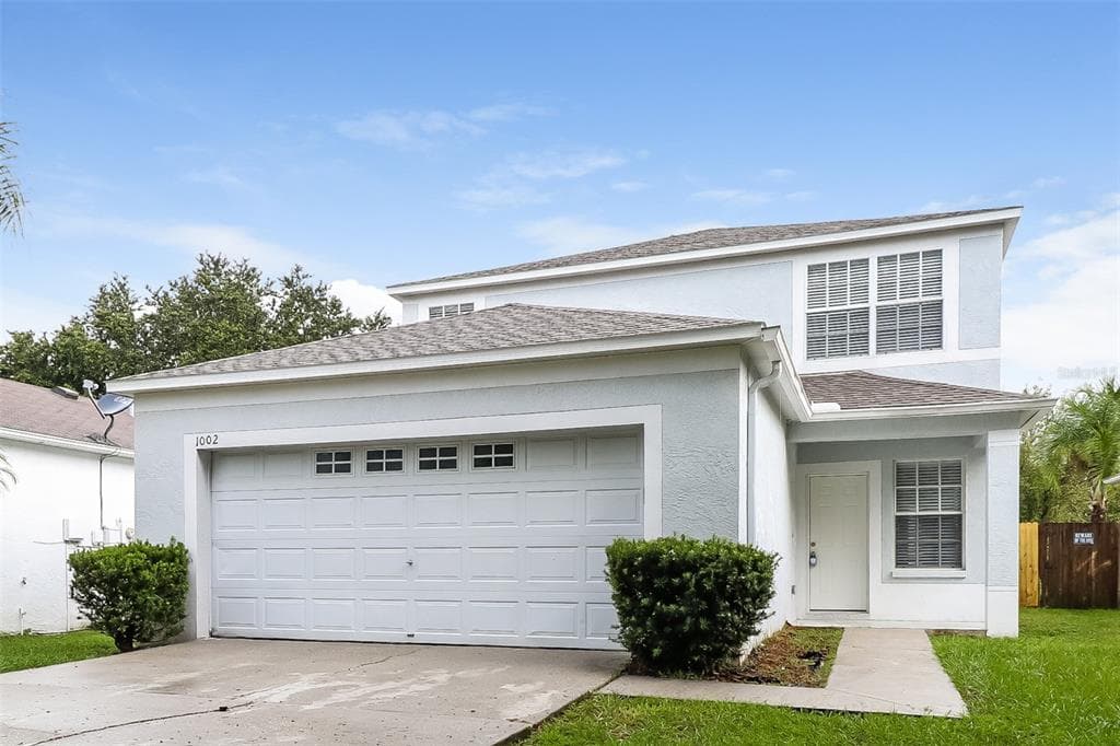 1002 LAKE SHORE RANCH DRIVE SEFFNER, FL 33584