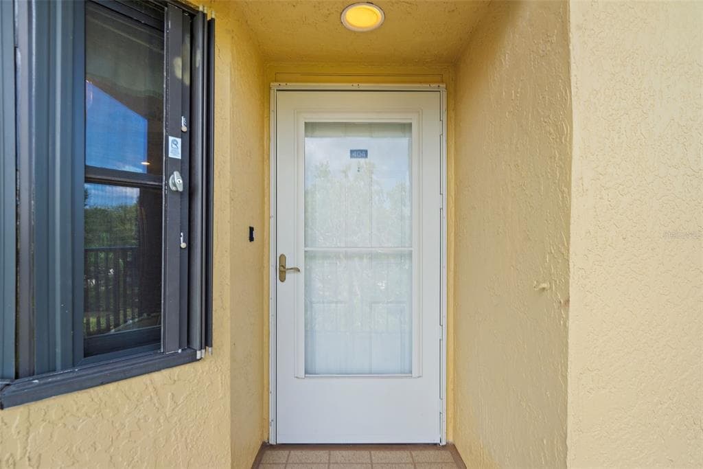 5775 PARK STREET N UNIT 404 ST PETERSBURG, FL 33709