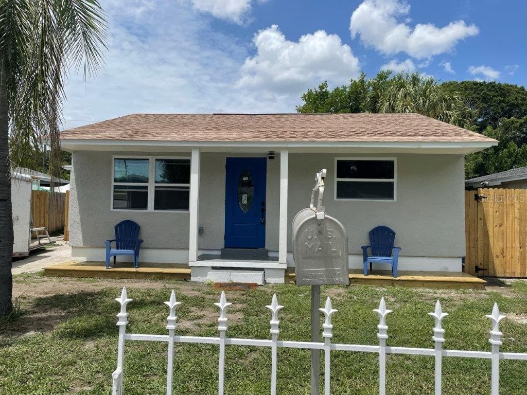 4537 10TH AVENUE S ST PETERSBURG, FL 33711