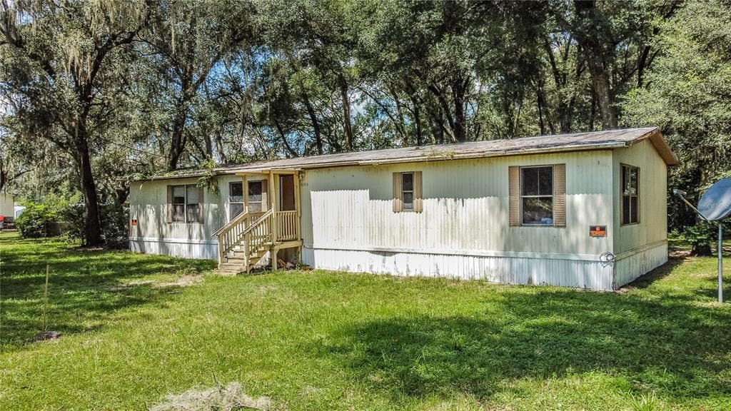 33105 CASSANDRA WAY DADE CITY, FL 33523