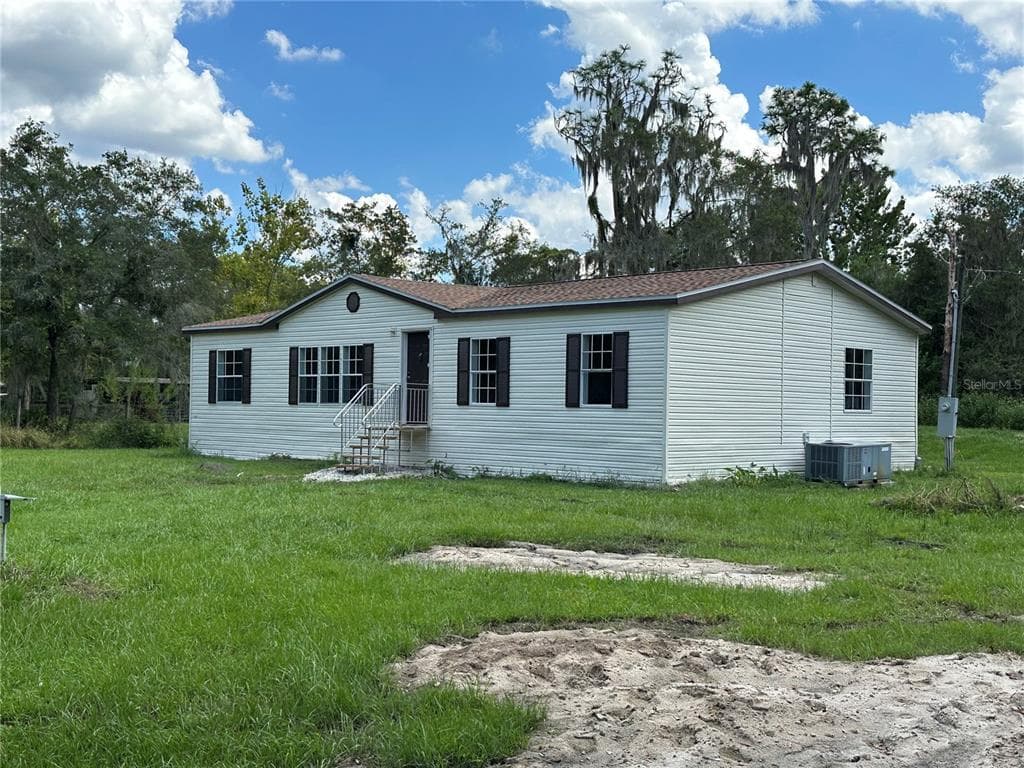 7803 SHOUPE ROAD PLANT CITY, FL 33565