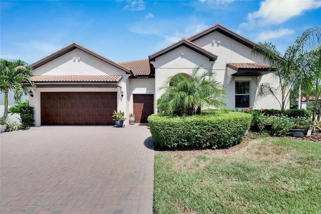 16832 BANNER SHELL PLACE WIMAUMA, FL 33598
