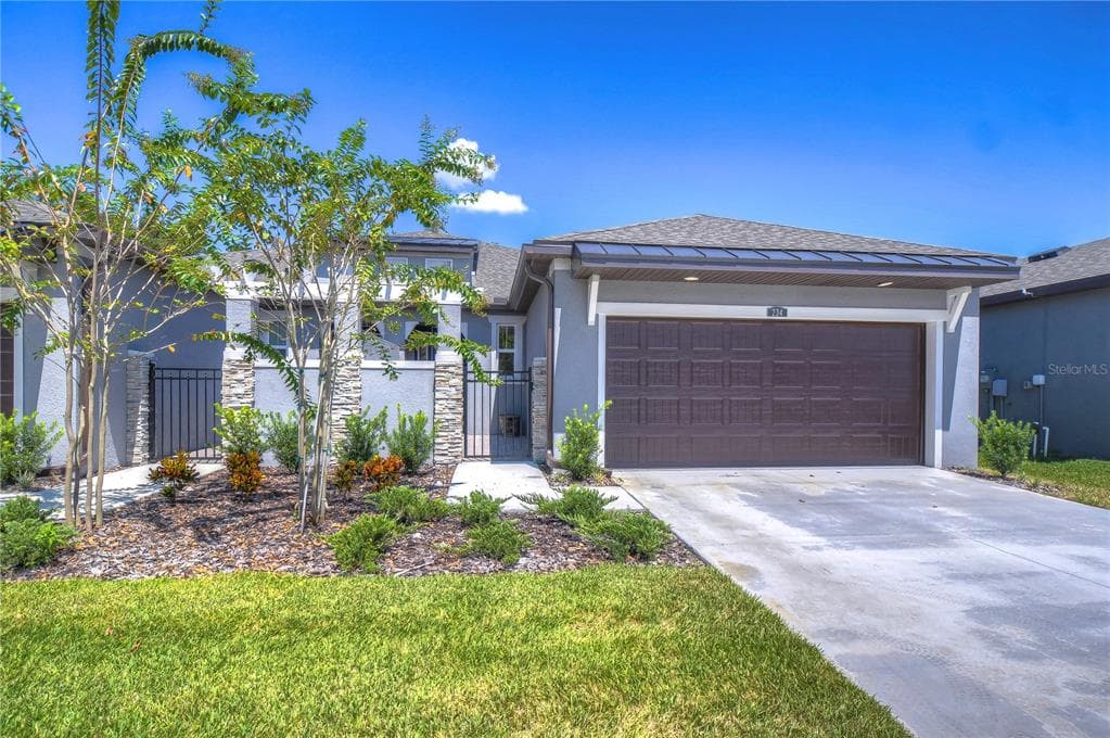 234 VILLA LUNA LANE LUTZ, FL 33549