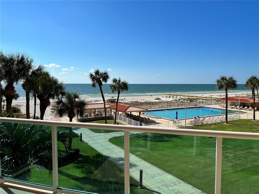 880 MANDALAY AVENUE UNIT S213 CLEARWATER BEACH, FL 33767