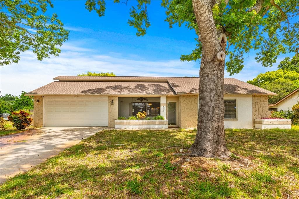 13718 WHITBY ROAD HUDSON, FL 34667