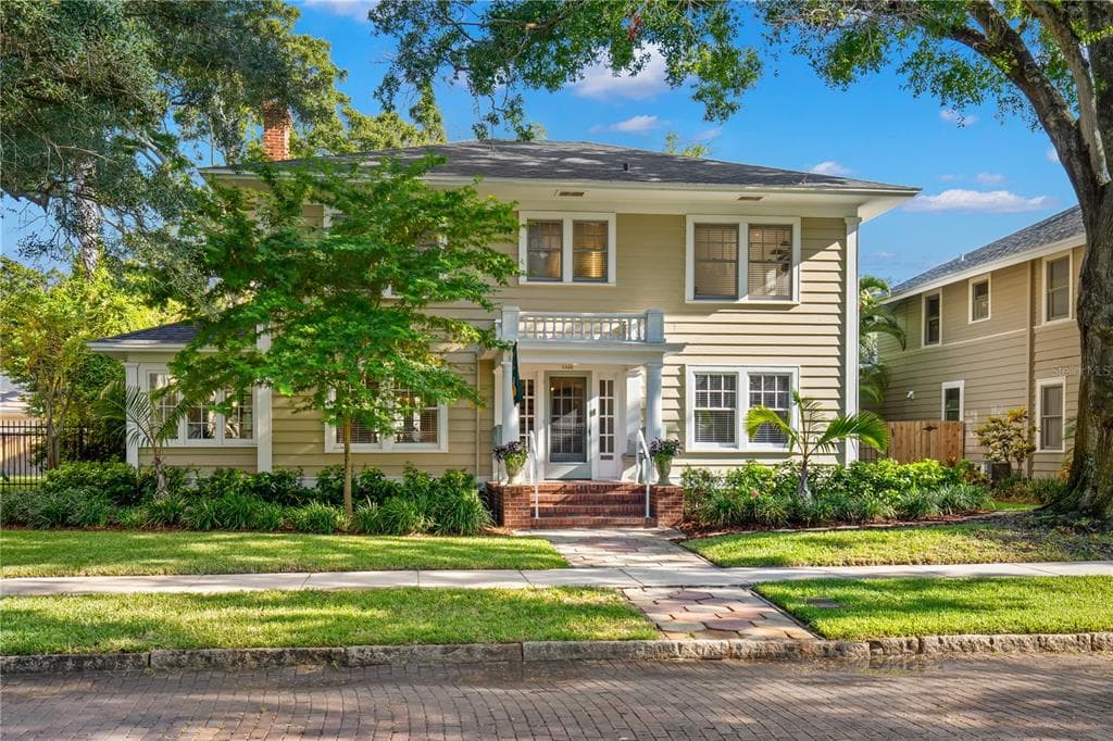 535 17TH AVENUE NE ST PETERSBURG, FL 33704